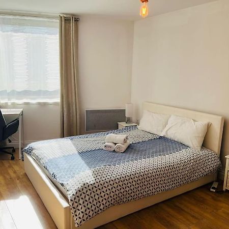 Bright And Calm Apartment - Watford Zewnętrze zdjęcie