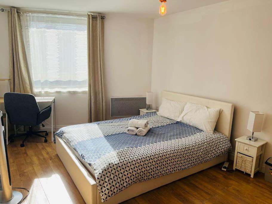 Bright And Calm Apartment - Watford Zewnętrze zdjęcie