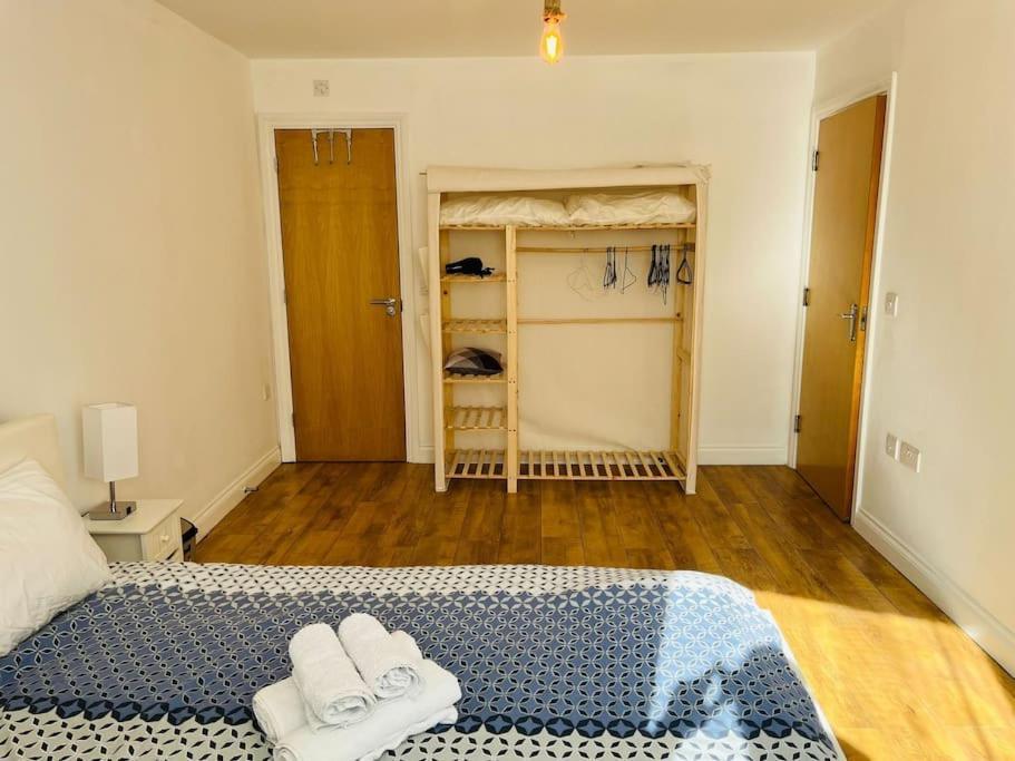 Bright And Calm Apartment - Watford Zewnętrze zdjęcie
