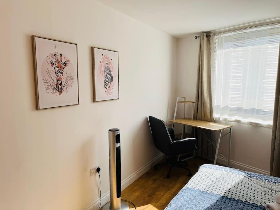 Bright And Calm Apartment - Watford Zewnętrze zdjęcie